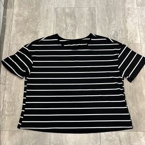 Black and White Striped Top - 2XL